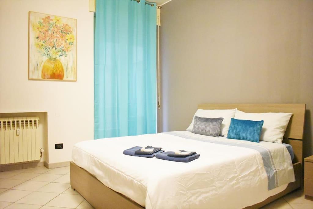 Guest House Manzoni โกโม ภายนอก รูปภาพ